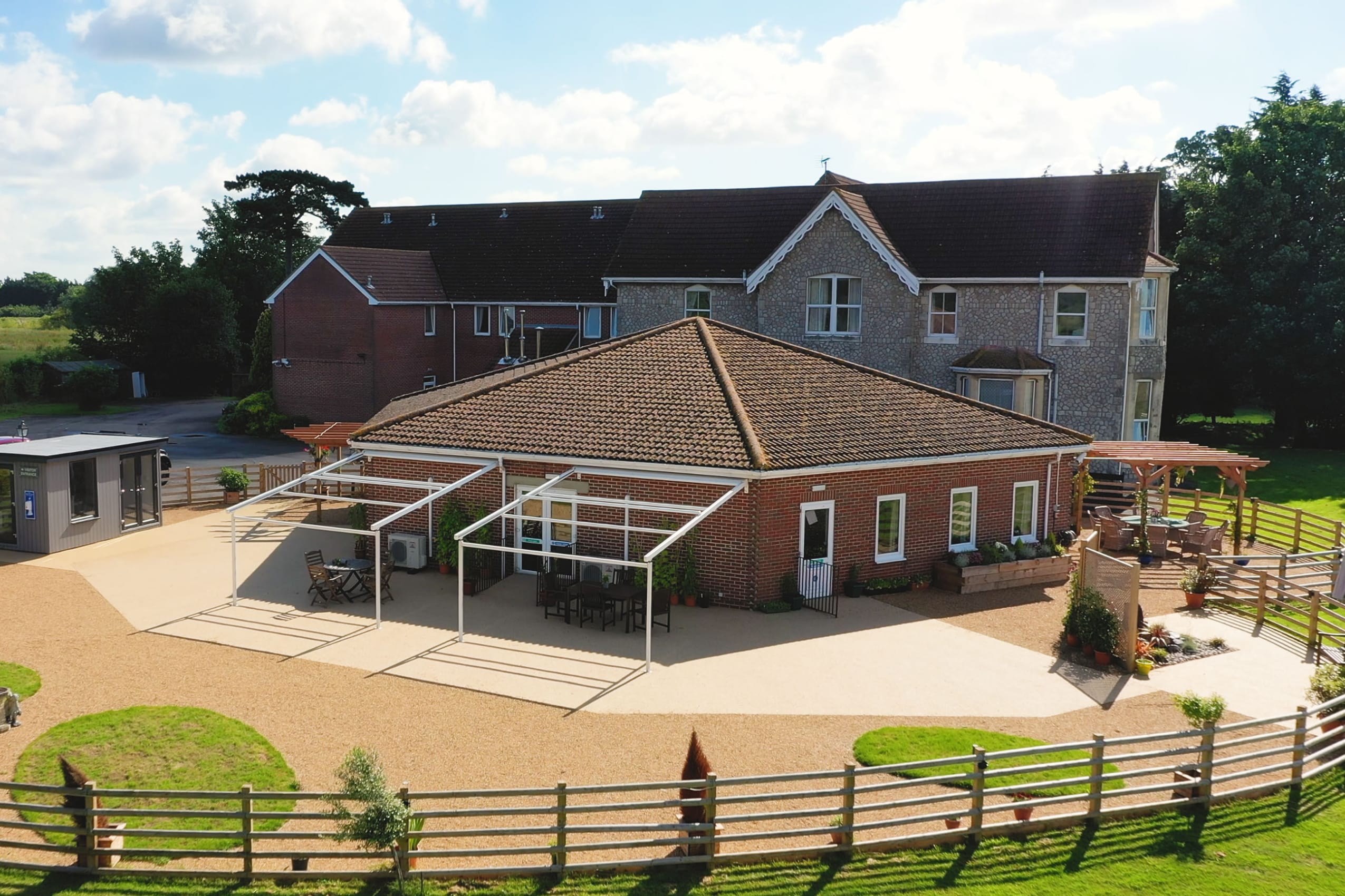 Larchwood Care Larchwood Care